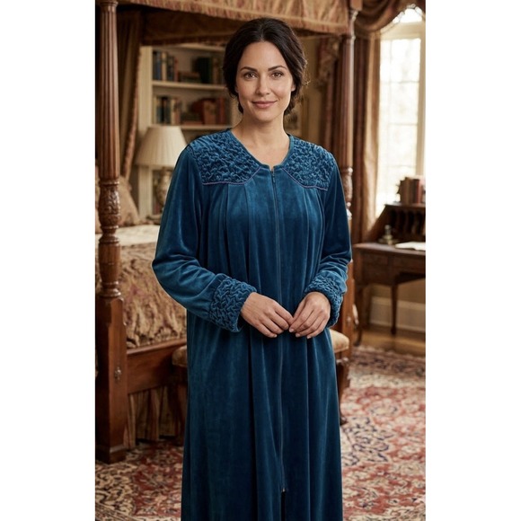 delicates Other - Vintage Delicates Velour Robe Women's Size XL Turquoise Textured Housecoat